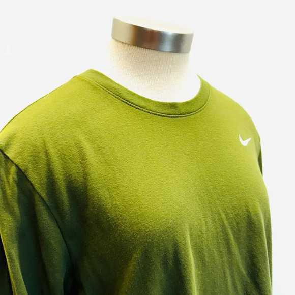 THE NIKE TEE Men Long Sleeve Pullover Dry -Fit Green Casual Shirt Size Medium - Picture 5 of 12